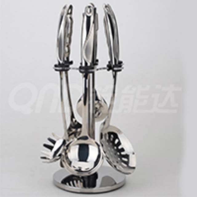 Kitchen utensils rack