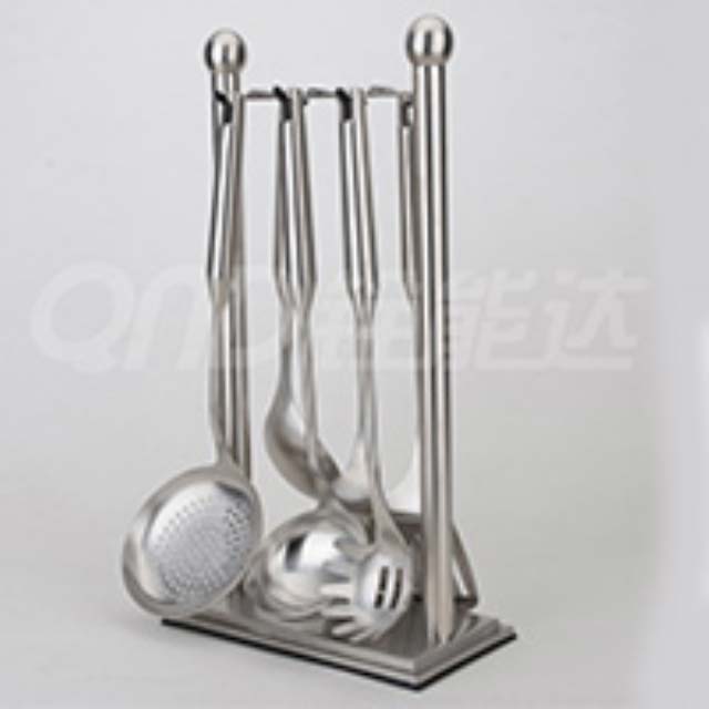 Kitchen utensils rack
